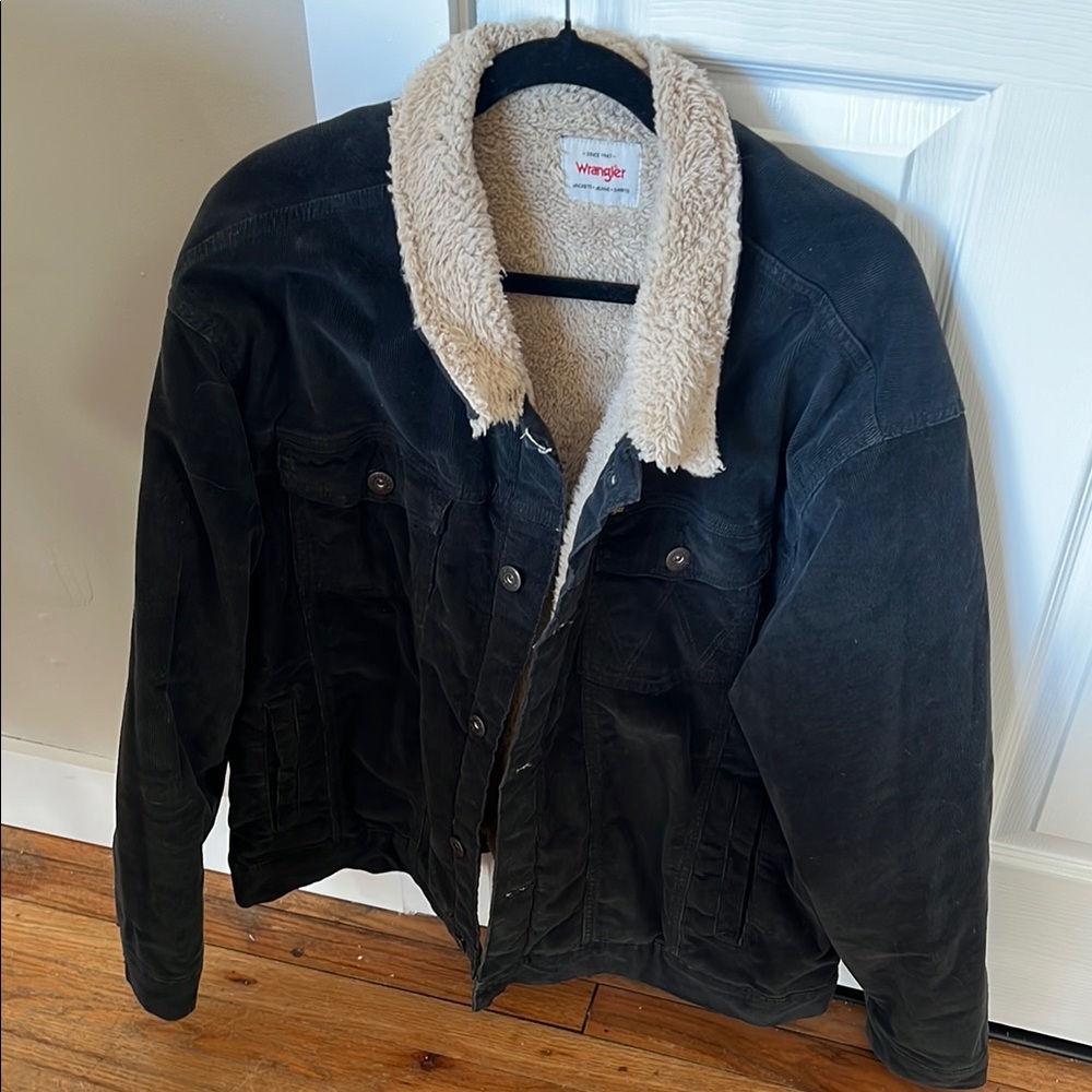 Wrangler Men's Black Sherpa-Lined Jacket